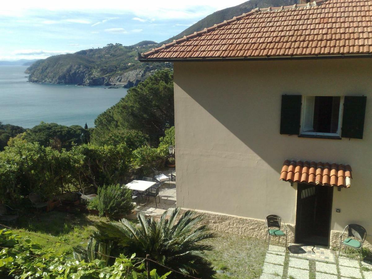 Villa Mesco Levanto Eksteriør billede